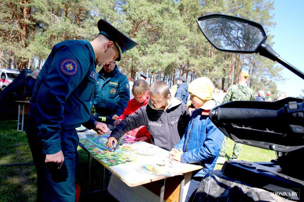 Торжества, посвященные Дню Победы, прошли в городской роще Климовичей