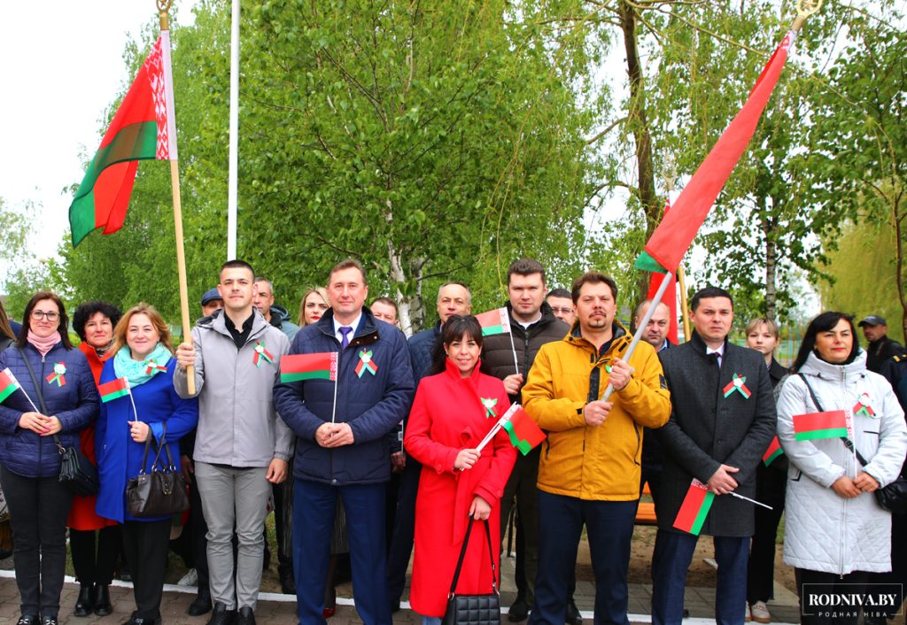 На Климовщине прошли торжества, посвященные государственным символам страны