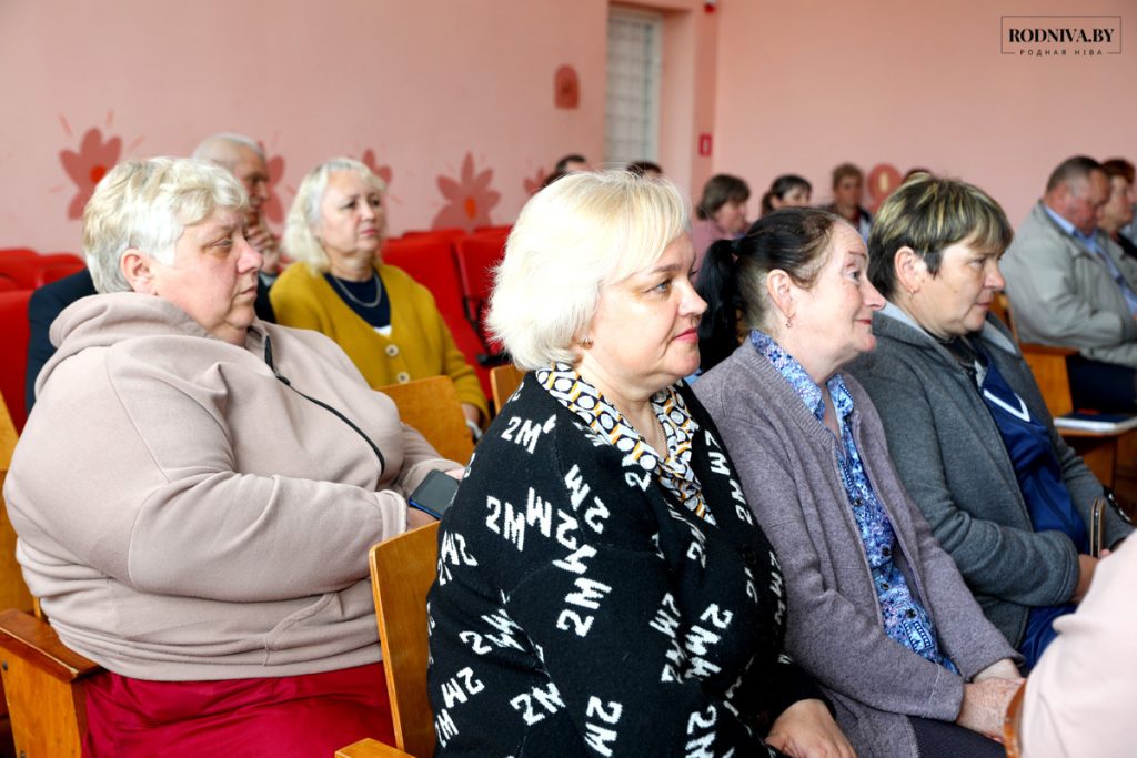 Какие вопросы обсудили на сельском сходе в агрогородке Лобжа Климовичского района?