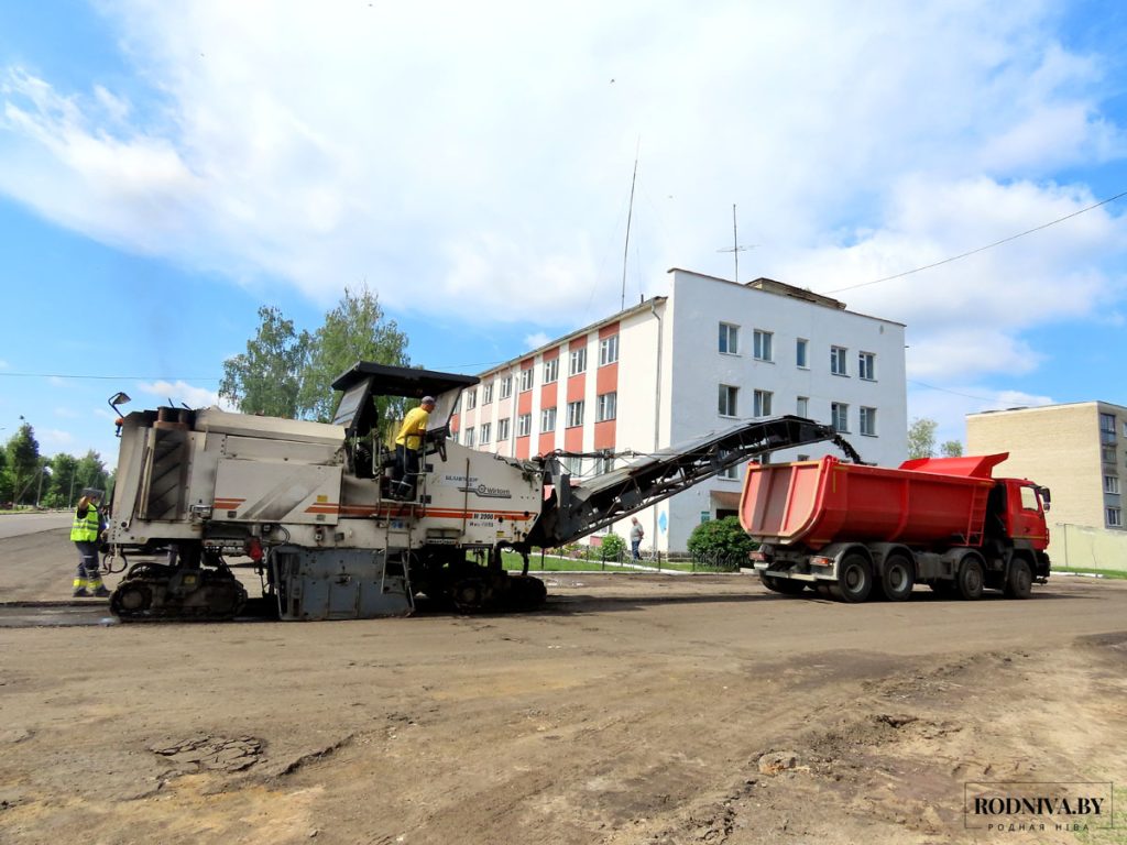 В Климовичах ремонтируются дорожная инфраструктура, здания и сооружения в рамках подготовки к областным «Дожинкам»