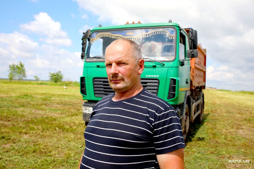 Аграрии ОАО «Племзавод «Тимоново» ведут заготовку травяных кормов