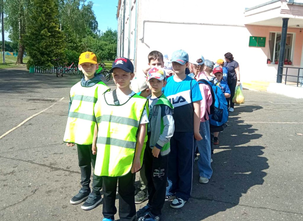 Чем на каникулах занимается профильный отряд в Климовичской районной гимназии?