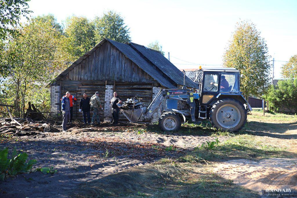 На Климовщине проходит районный субботник