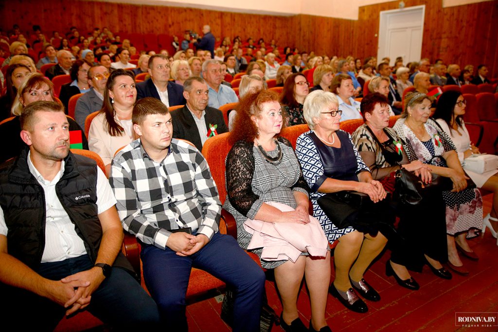 В Климовичах проходят торжества, посвященные Дню освобождения района от немецко-фашистских захватчиков