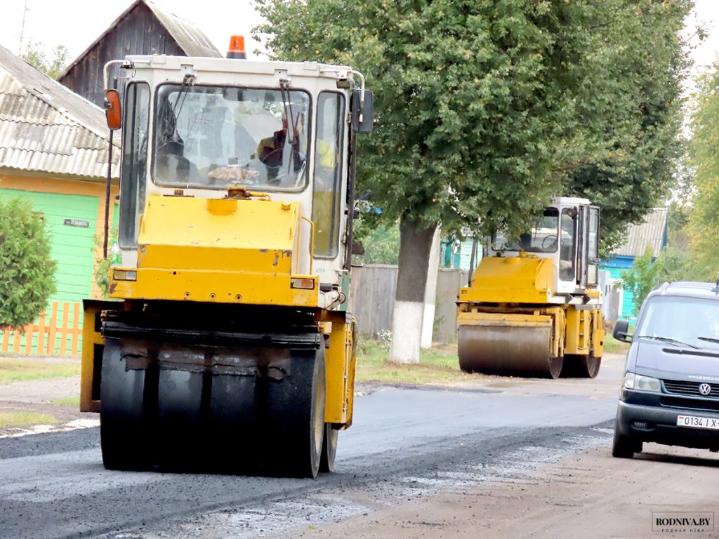 Глава района Виктор Пугач проинспектировал объекты в рамках подготовки Климовичей к областным «Дожинкам»