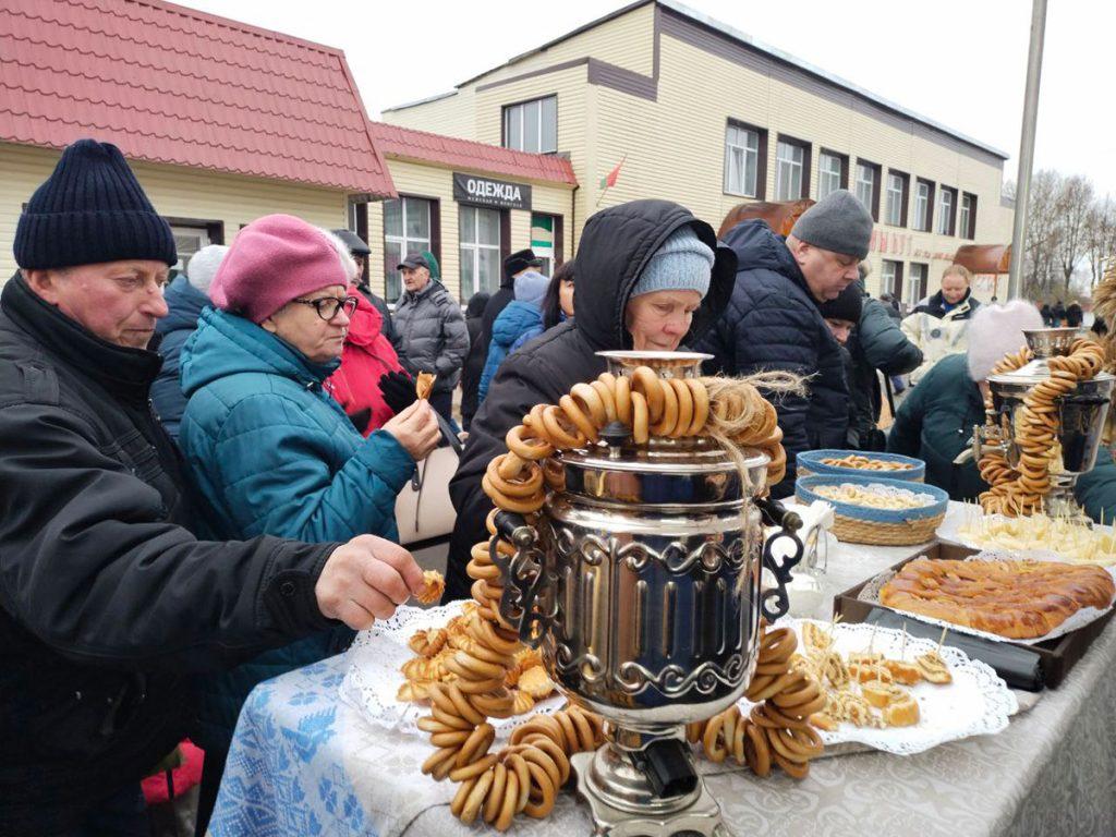 Климовичский комбинат хлебопродуктов достойно презентовал свою продукцию на областном фестивале-ярмарке тружеников села «Дожинки»